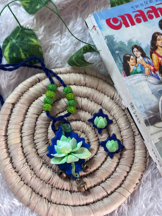Lotus Necklace